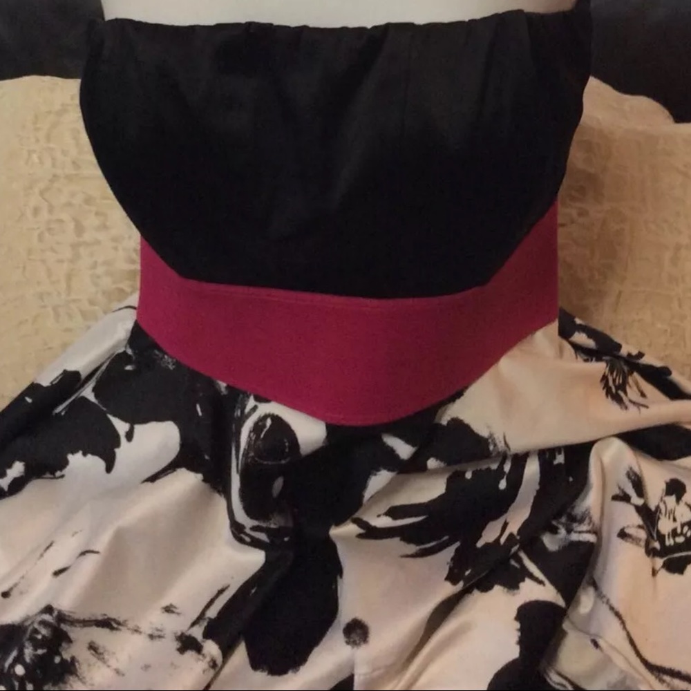 SPEECHLESS Mini Dress Black White Floral SIZE 3 - Picture 8 of 8